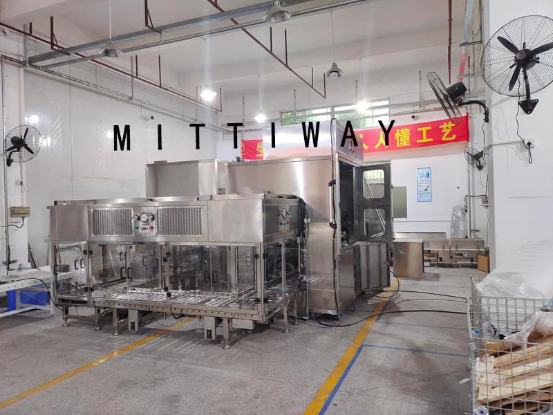 Bottle cap whole line packaging machine