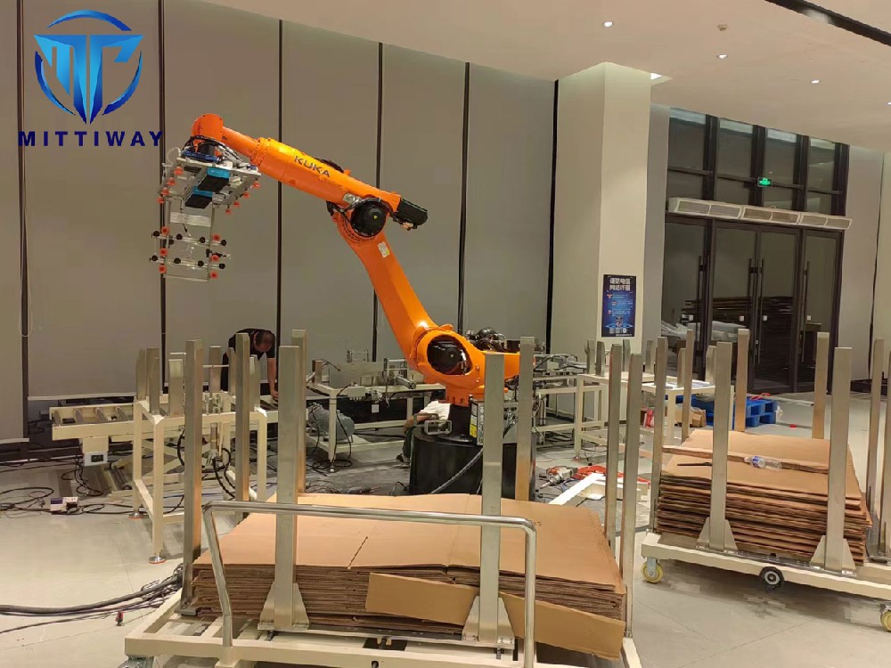 KUKA Robot Carton